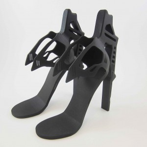 3D打印技術 引領鞋帽服飾行業的創新革命
